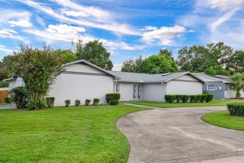 Casa en venta en Ocala, Florida, 3 dormitorios, 220.74 m2 № 1900677 - foto 2