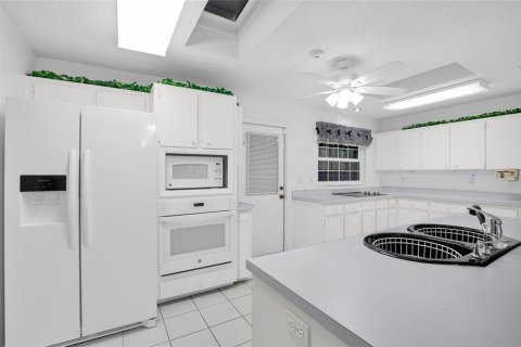 Casa en venta en Ocala, Florida, 3 dormitorios, 220.74 m2 № 1900677 - foto 13