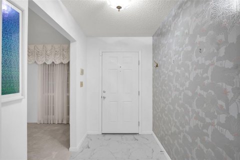 Casa en venta en Ocala, Florida, 3 dormitorios, 220.74 m2 № 1900677 - foto 6