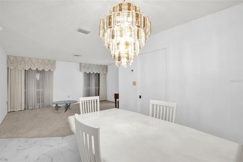 Casa en venta en Ocala, Florida, 3 dormitorios, 220.74 m2 № 1900677 - foto 9