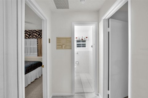 Casa en venta en Ocala, Florida, 3 dormitorios, 220.74 m2 № 1900677 - foto 29