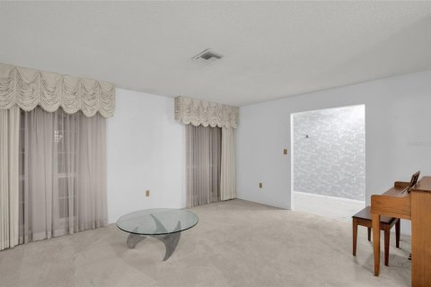 Casa en venta en Ocala, Florida, 3 dormitorios, 220.74 m2 № 1900677 - foto 8