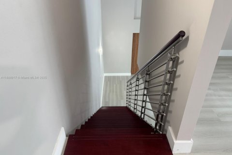 Copropriété à louer à Miami, Floride: 2 chambres, 117.71 m2 № 1946765 - photo 18