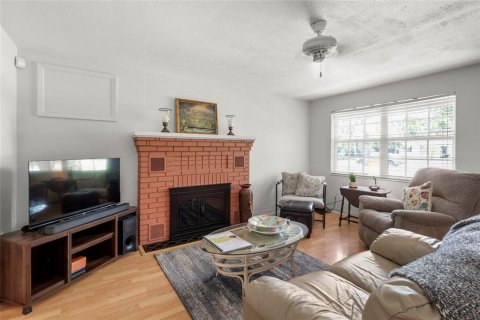 Casa en venta en Sarasota, Florida, 2 dormitorios, 117.52 m2 № 1833423 - foto 3
