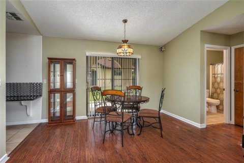 House in Haines City, Florida 2 bedrooms, 81.75 sq.m. № 1833036 - photo 13