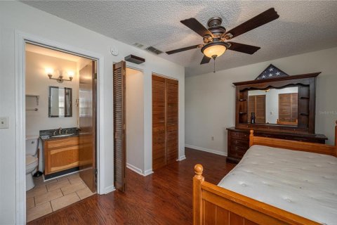 House in Haines City, Florida 2 bedrooms, 81.75 sq.m. № 1833036 - photo 8