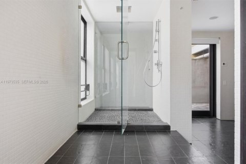 Copropriété à vendre à Miami Beach, Floride: 4 chambres, 349.13 m2 № 2040852 - photo 28