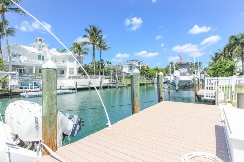House in Jupiter, Florida 3 bedrooms, 137.12 sq.m. № 1893426 - photo 22
