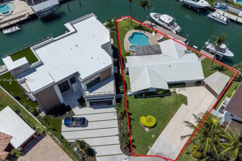 House in Jupiter, Florida 3 bedrooms, 137.12 sq.m. № 1893426 - photo 30