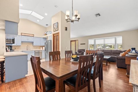 Casa en venta en Brooksville, Florida, 3 dormitorios, 202.81 m2 № 1613912 - foto 13