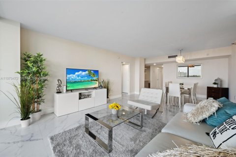 Condominio en venta en Aventura, Florida, 2 dormitorios, 96.43 m2 № 2043961 - foto 6