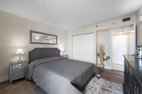 Condominio en venta en Aventura, Florida, 2 dormitorios, 96.43 m2 № 2043961 - foto 20