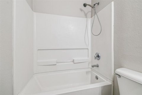 Adosado en venta en Brandon, Florida, 3 dormitorios, 144.74 m2 № 1904550 - foto 23