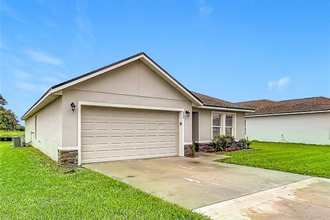 Villa ou maison à vendre à Auburndale, Floride: 3 chambres, 125.98 m2 № 2415531 - photo 5