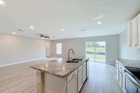 Villa ou maison à vendre à Auburndale, Floride: 3 chambres, 125.98 m2 № 2415531 - photo 13