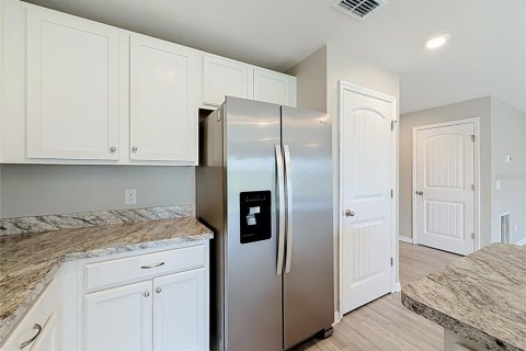 Villa ou maison à vendre à Auburndale, Floride: 3 chambres, 125.98 m2 № 2415531 - photo 14