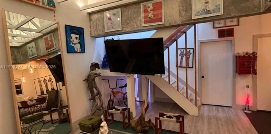 Condominio en Miami, Florida, 3 dormitorios  № 2060895