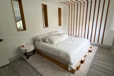 Condominio en alquiler en Miami, Florida, 3 dormitorios, 110.55 m2 № 2060895 - foto 6