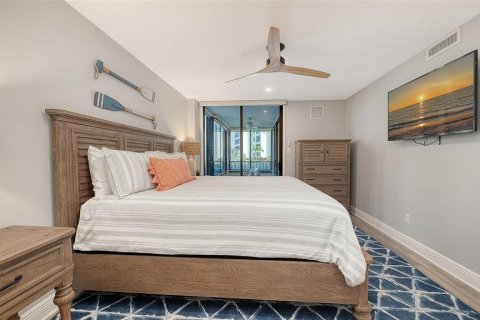 Condo in Sarasota, Florida, 3 bedrooms № 2212993 - photo 24