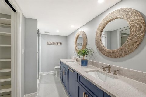 Condo in Sarasota, Florida, 3 bedrooms № 2212993 - photo 27