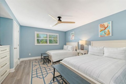 Condo in Sarasota, Florida, 3 bedrooms № 2212993 - photo 30