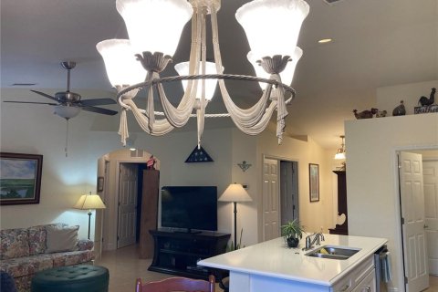 Villa ou maison à vendre à Port Charlotte, Floride: 3 chambres, 131.55 m2 № 2396857 - photo 11