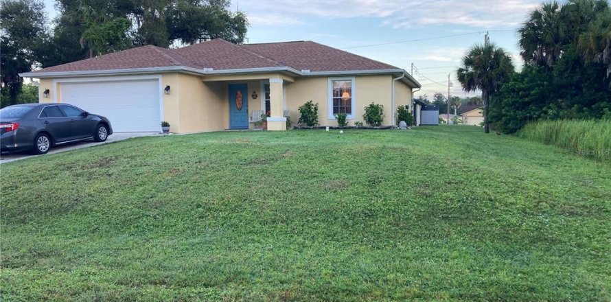 Villa ou maison à Port Charlotte, Floride 3 chambres, 131.55 m2 № 2396857
