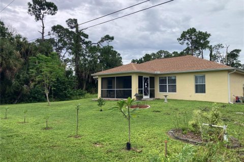 Villa ou maison à vendre à Port Charlotte, Floride: 3 chambres, 131.55 m2 № 2396857 - photo 3