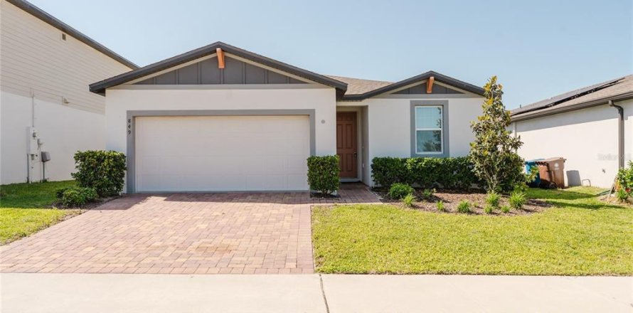 House in Haines City, Florida 3 bedrooms, 157.47 sq.m. № 1637079