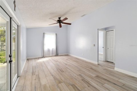Villa ou maison à vendre à Saint Lucie, Floride: 3 chambres, 136.1 m2 № 2201332 - photo 17