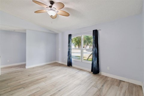 Villa ou maison à vendre à Saint Lucie, Floride: 3 chambres, 136.1 m2 № 2201332 - photo 3