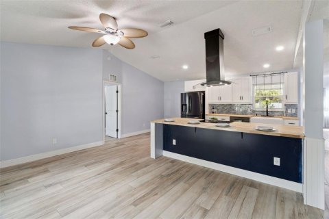Villa ou maison à vendre à Saint Lucie, Floride: 3 chambres, 136.1 m2 № 2201332 - photo 6