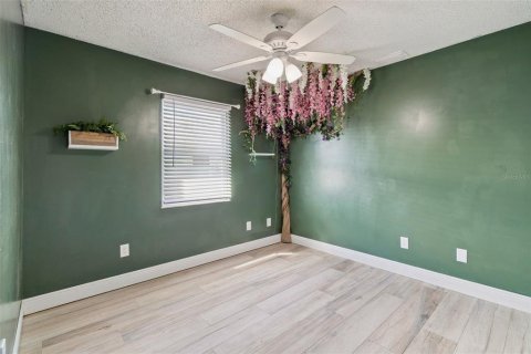Villa ou maison à vendre à Saint Lucie, Floride: 3 chambres, 136.1 m2 № 2201332 - photo 20