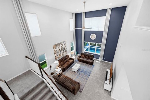 House in Winter Garden, Florida 6 bedrooms, 433.57 sq.m. № 1846960 - photo 4