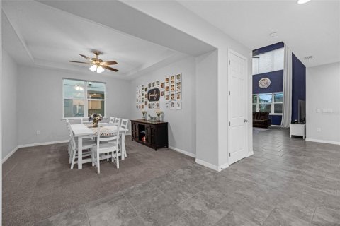 House in Winter Garden, Florida 6 bedrooms, 433.57 sq.m. № 1846960 - photo 23