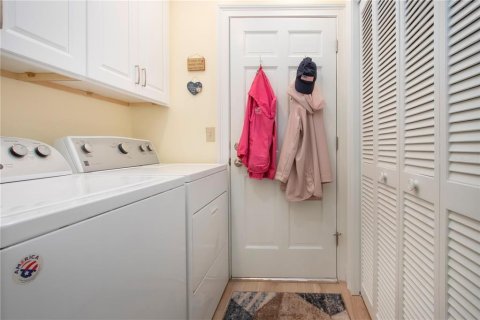 Купить виллу или дом в Сан-Сити-Центр, Флорида 4 комнаты, 205.59м2, № 1538066 - фото 26