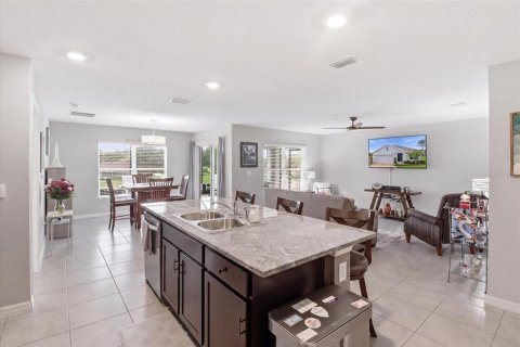 Villa ou maison à vendre à Beverly Hills, Floride: 3 chambres, 151.99 m2 № 2219679 - photo 24