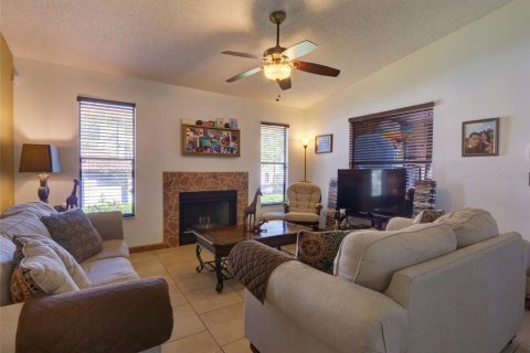 Condo in Orlando, Florida, 2 bedrooms  № 1561074 - photo 3