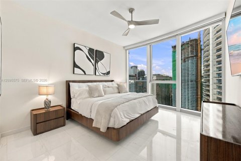 Copropriété à vendre à Miami, Floride: 3 chambres, 181.81 m2 № 2385536 - photo 14