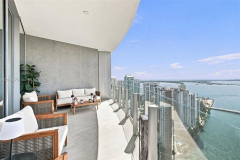 Copropriété à vendre à Miami, Floride: 3 chambres, 181.81 m2 № 2385536 - photo 3