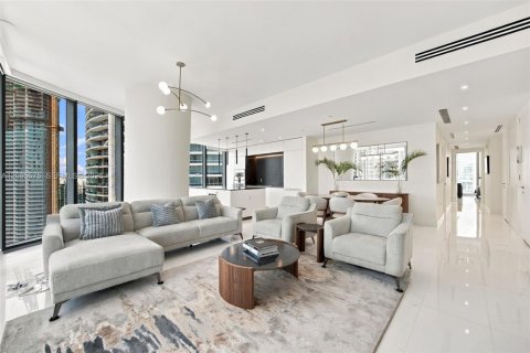 Copropriété à vendre à Miami, Floride: 3 chambres, 181.81 m2 № 2385536 - photo 9