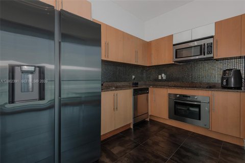 Купить кондоминиум в Майами, Флорида 1 спальня, 50.63м2, № 2251588 - фото 10