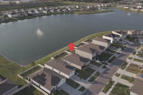 Casa en venta en Zephyrhills, Florida, 3 dormitorios, 157 m2 № 1723775 - foto 3