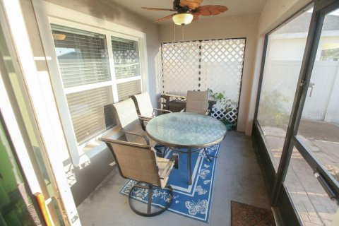 Casa en venta en Zephyrhills, Florida, 3 dormitorios, 157 m2 № 1723775 - foto 7