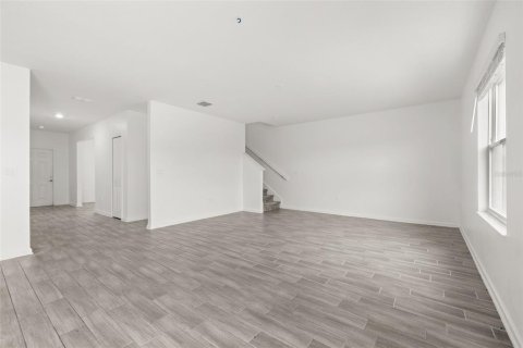 Casa en venta en Leesburg, Florida, 4 dormitorios, 244.8 m2 № 2377918 - foto 12