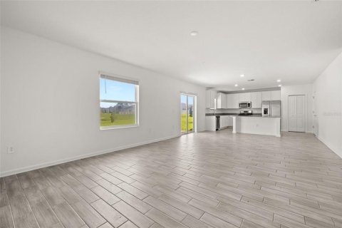 Casa en venta en Leesburg, Florida, 4 dormitorios, 244.8 m2 № 2377918 - foto 13