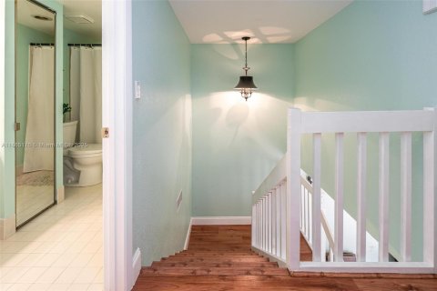 Townhouse in Davie, Florida 3 bedrooms, 153.66 sq.m. № 1893131 - photo 14