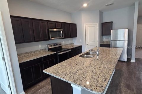 Casa en venta en Davenport, Florida, 4 dormitorios, 169.55 m2 № 1904782 - foto 2