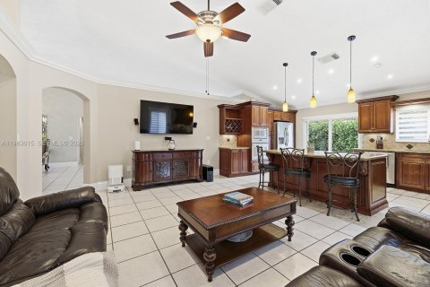 Villa ou maison à vendre à Miramar, Floride: 4 chambres, 205.04 m2 № 2025607 - photo 10