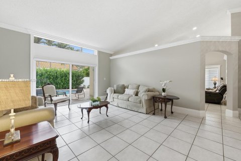 Villa ou maison à vendre à Miramar, Floride: 4 chambres, 205.04 m2 № 2025607 - photo 6